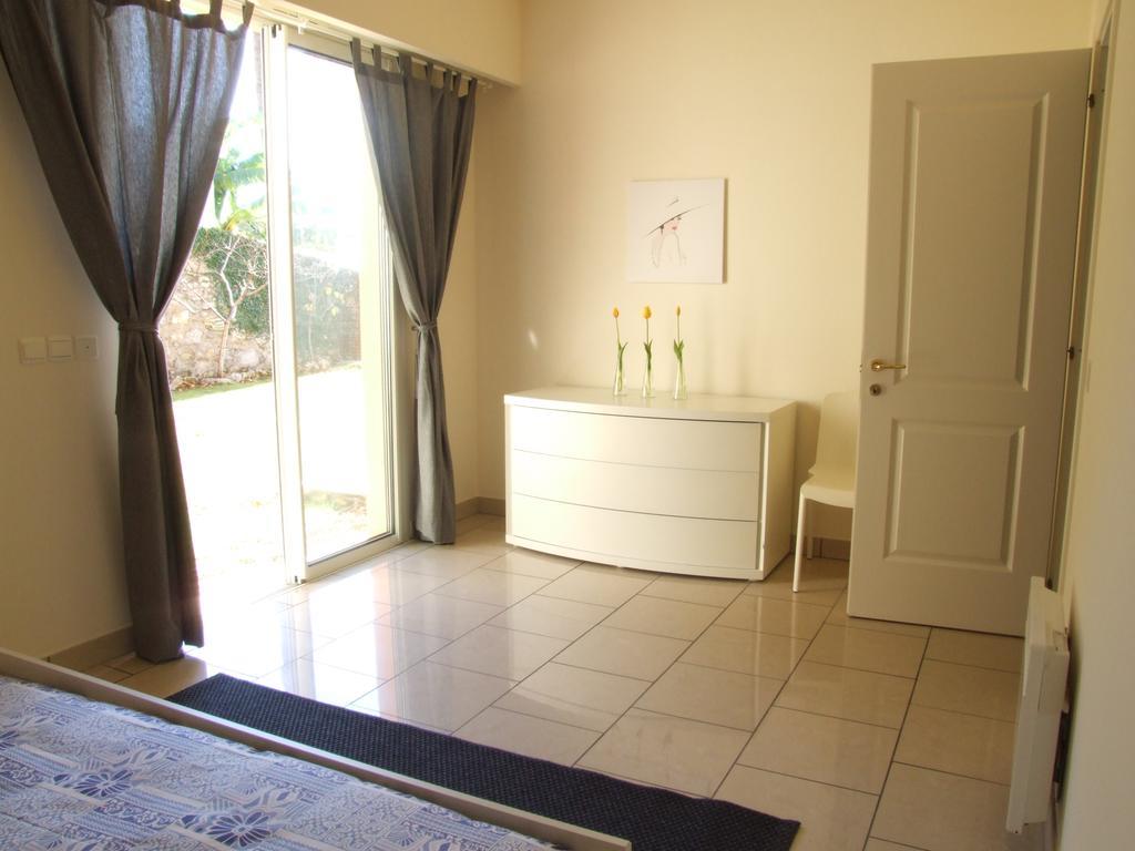 Appartement Au Chateau Vallaya Menton Eksteriør billede