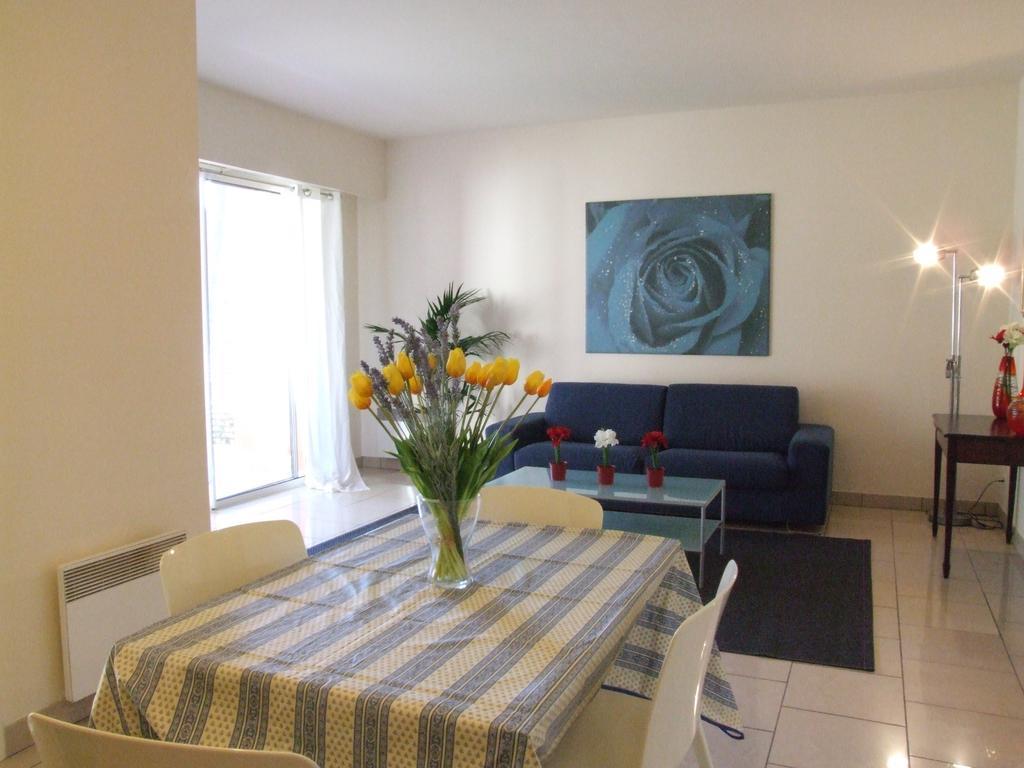 Appartement Au Chateau Vallaya Menton Eksteriør billede
